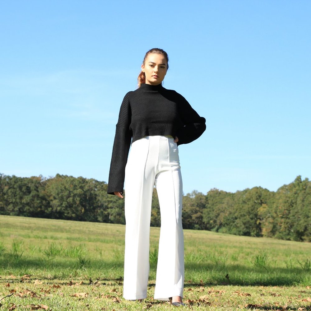 Black Ribbed Crop Sweater - Picture 2 of 2